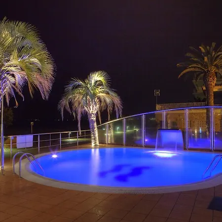 Maritim 4 Superior Hotel 4*