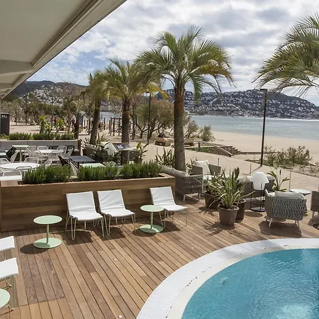 Maritim 4* روساس