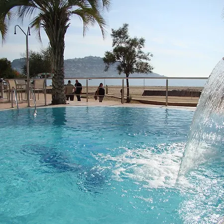 Maritim 4 Superior Roses