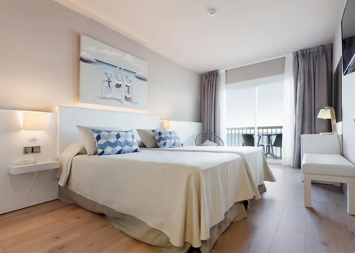 Maritim 4 Superior 4*