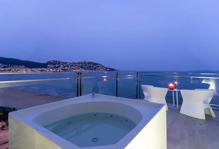 Maritim 4 Superior 4*