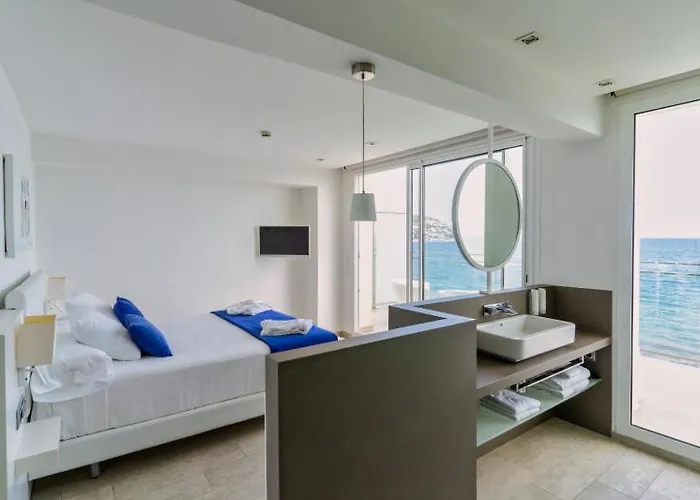 Hotel Maritim 4 Superior Roses