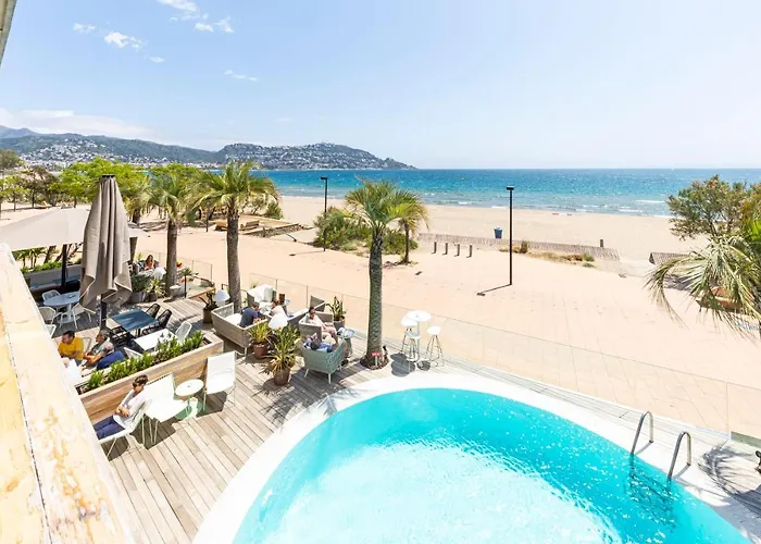 Hotel Maritim 4 Superior Roses