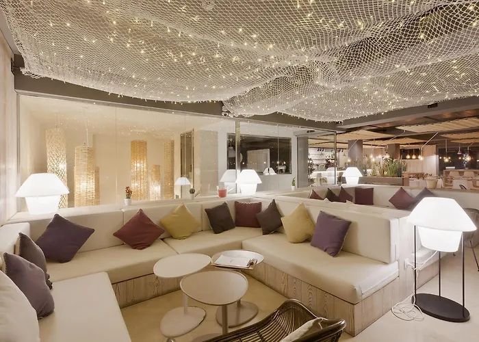 Maritim 4 Superior Hotel