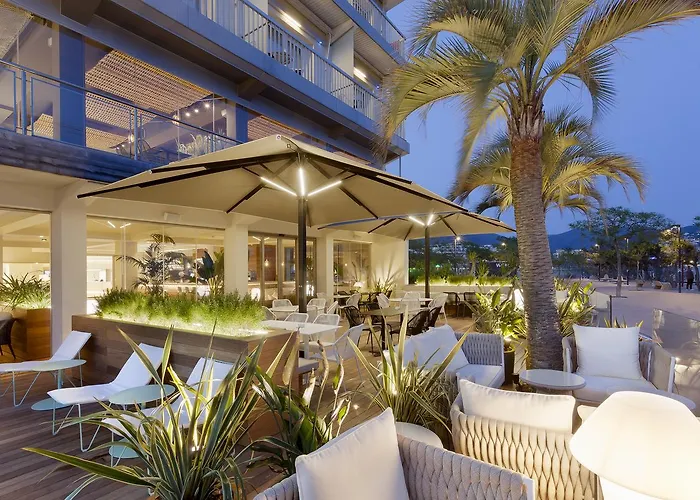 Maritim 4 Superior Hotel